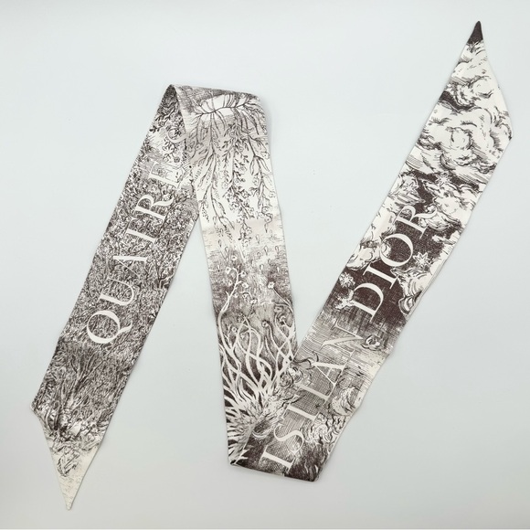 NEW Christian Dior White Grey ABC Q 'Quatre Saisons' Mitzah Scarf Silk Twilly - Picture 1 of 11